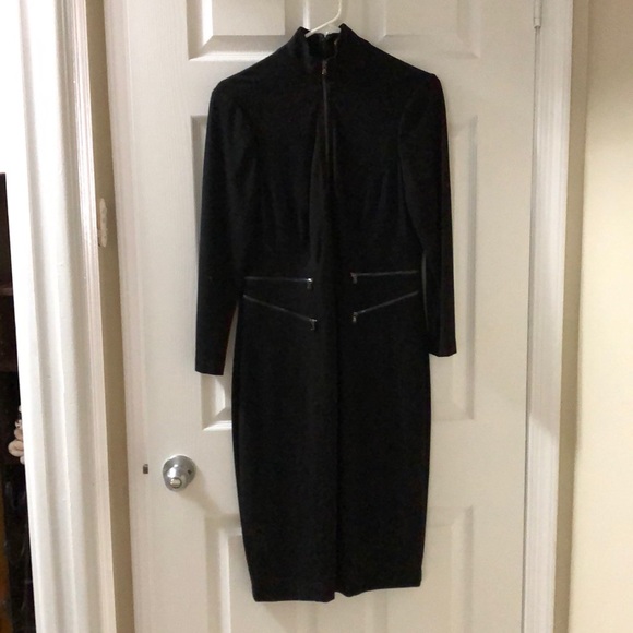 Dress - Picture 1 of 3